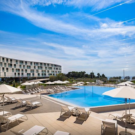 Maistra Select Family Hotel Amarin โรวีน ภายนอก รูปภาพ
